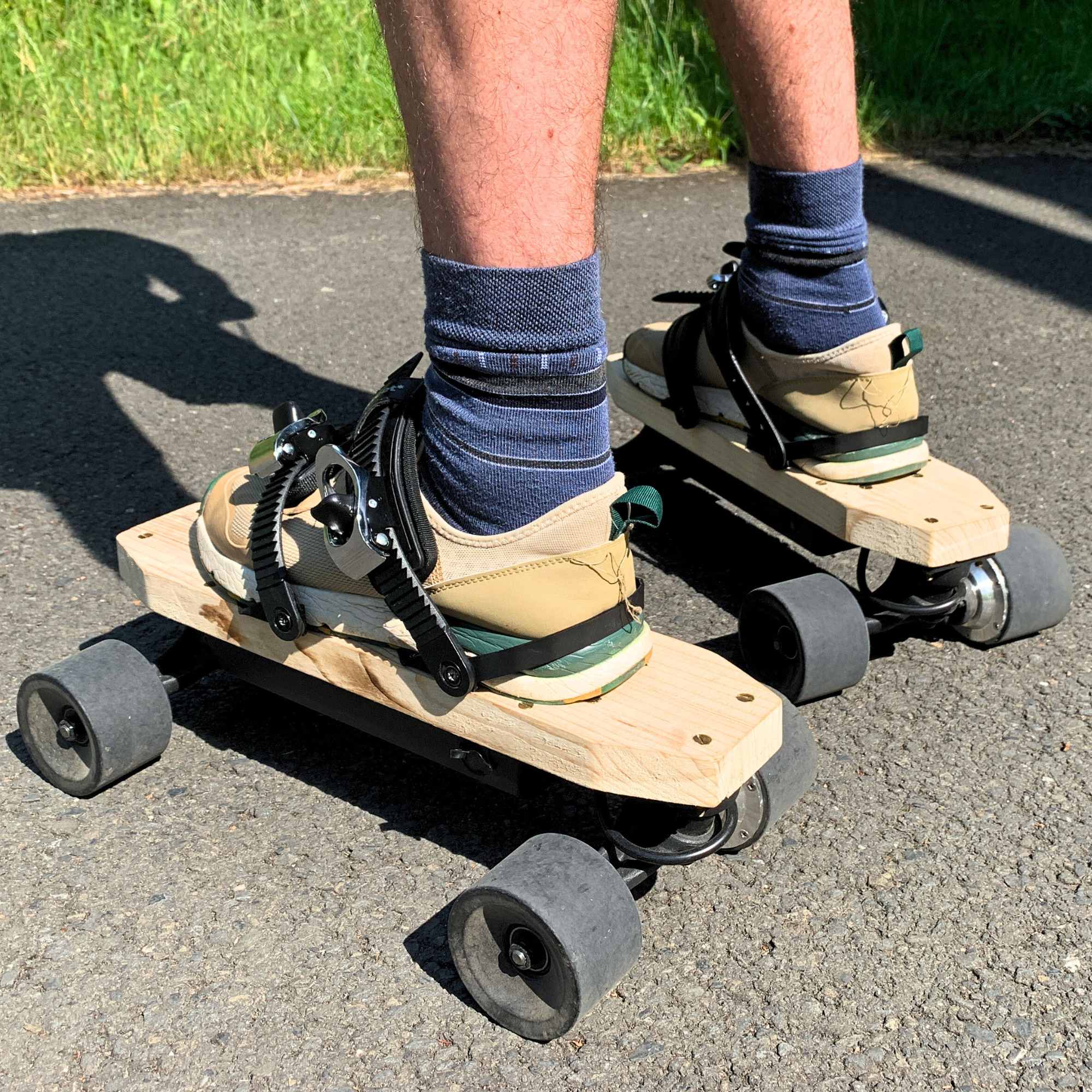 DIY Electric Skates from E-skateboard Kit | Electric Rollerblades